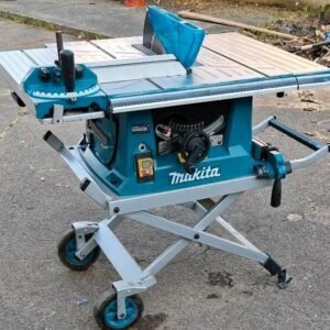 Makita 10" Bordssåg med Stativ